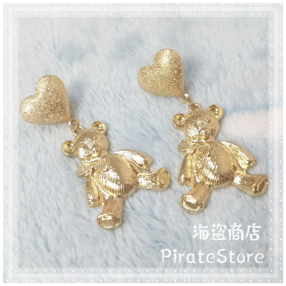 小熊耳釘 Lolita百搭複古耳夾 有點優雅但又超可愛的金色愛心熊熊在類目 飾品/流行首飾/時尚飾品新, 耳飾, 耳釘中 - 來自Buy2taobao.com提供專業的淘寶代購服務