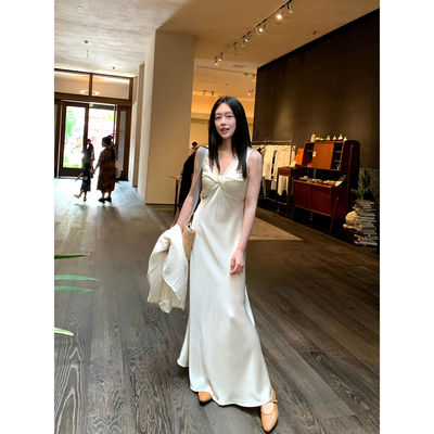 Floating 扭结设计感醋酸v领连衣裙女法式优雅气质高级感无袖长裙