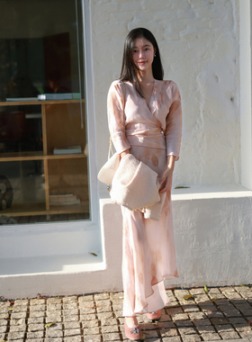 Floating 定染渐变晕染 高支人丝印花裹身裙温柔风气质V领连衣裙