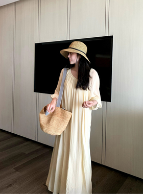 Floating鹅羽拂夏 人丝鹅黄色气质连衣裙女气质度假风宽松长裙