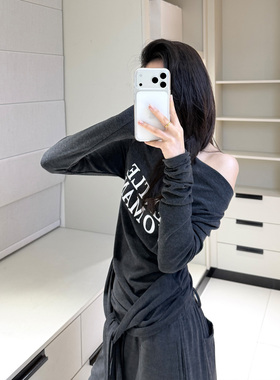 THEIRS 松弛感荡领不规则字母印花针织衫秋季新款设计感显瘦上衣