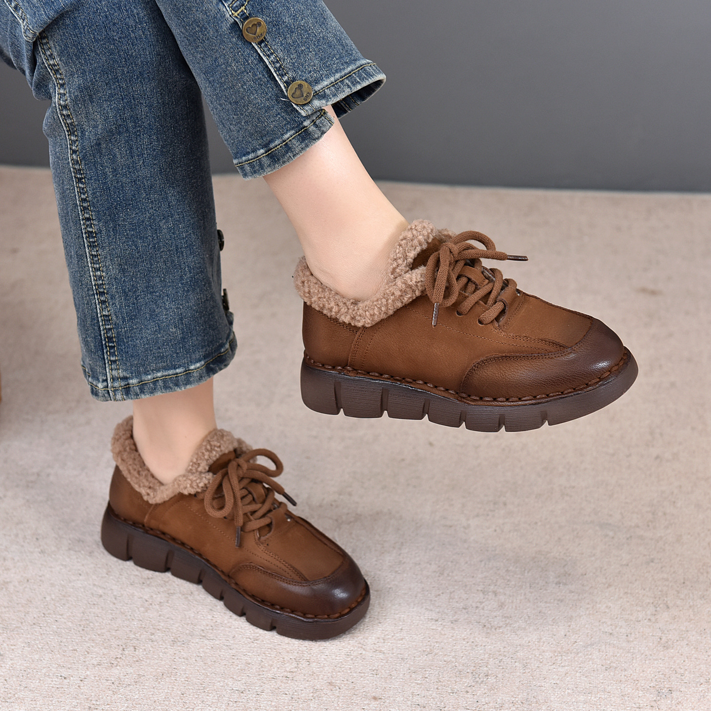 真皮加绒棉鞋女系带圆头手工复古2025新款冬季厚底防滑保暖中老年