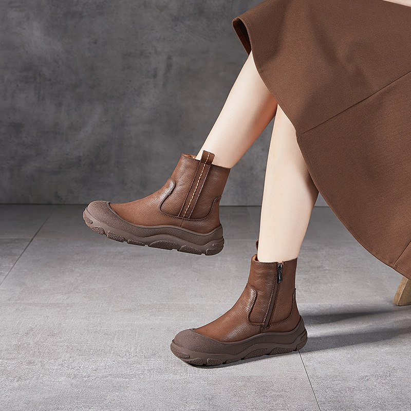 东莞外单冬季上新厚底雪地靴圆头保暖加厚靴子女真皮休闲复古棉鞋