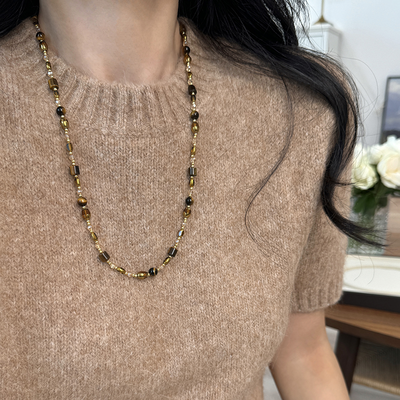 方糖家虎眼石咖色串珠长款项链