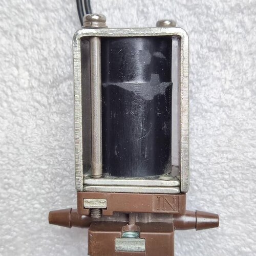 拆机TAKASAGO高砂电磁阀UDV-2-N.C 24V 3--议价商品