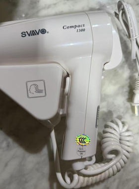 壁挂式电吹风1200W