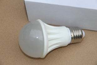 日上光电LED 5W球泡3W蜡烛灯