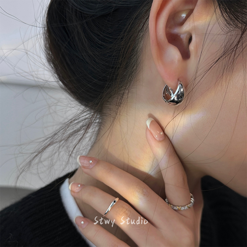 百搭素圈小耳环耳扣耳钉纯银针耳骨耳圈女简约欧美高级感水滴耳饰