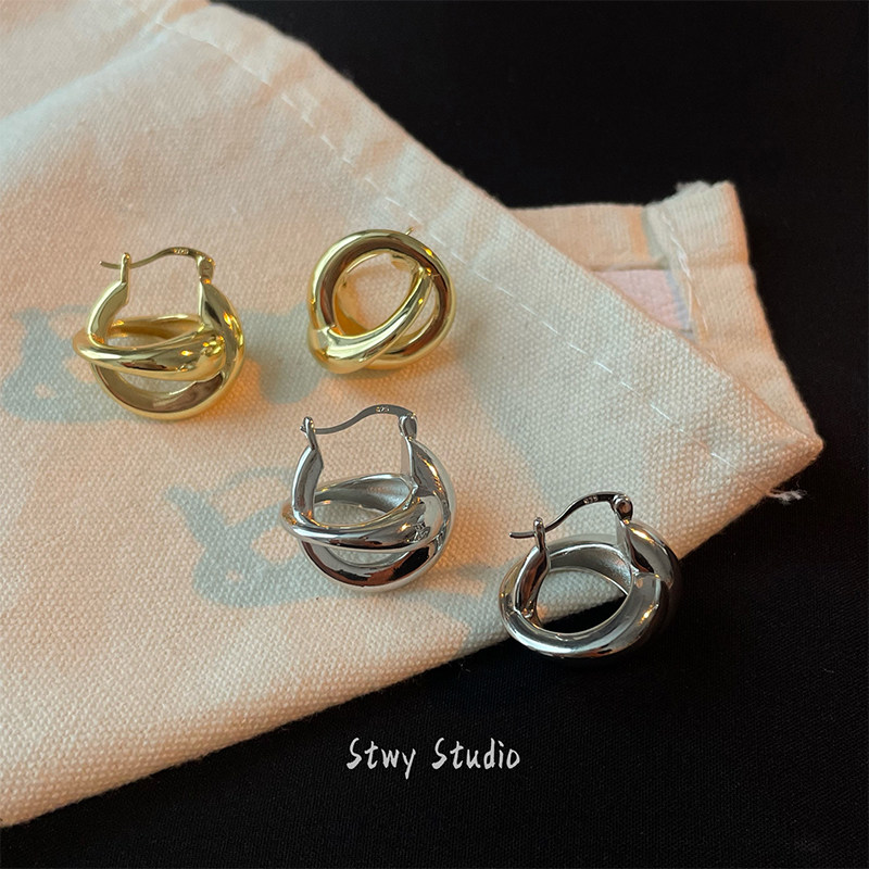 小众高级感冷淡风耳环