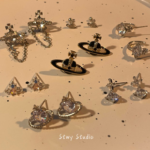 西家土星满钻星球耳钉甜酷少女辣妹耳环网红同款爆小众设计耳饰女