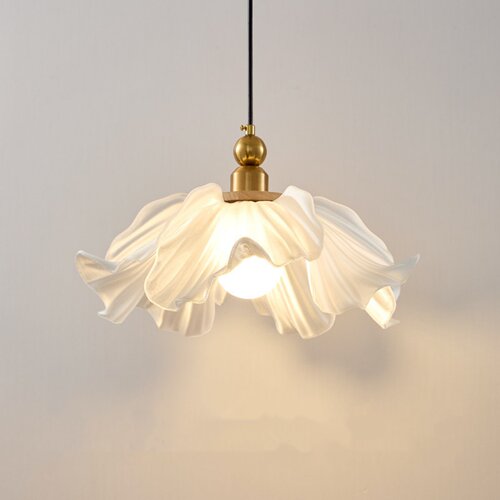 奶油法式花瓣卧室吊灯创意餐厅灯