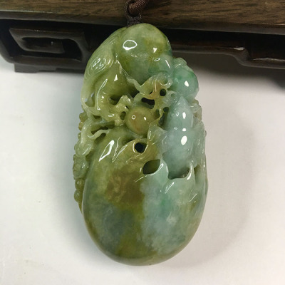 缅甸翡翠玉鸡大吉大利把件