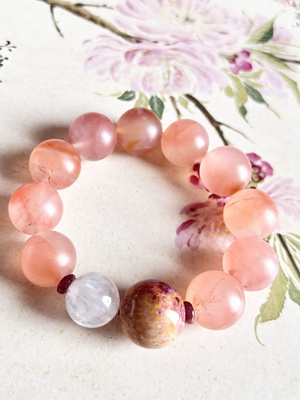 已售罄 仅欣赏  柔光大珠径南红珊h玉白兔毛发晶 补火5行手串