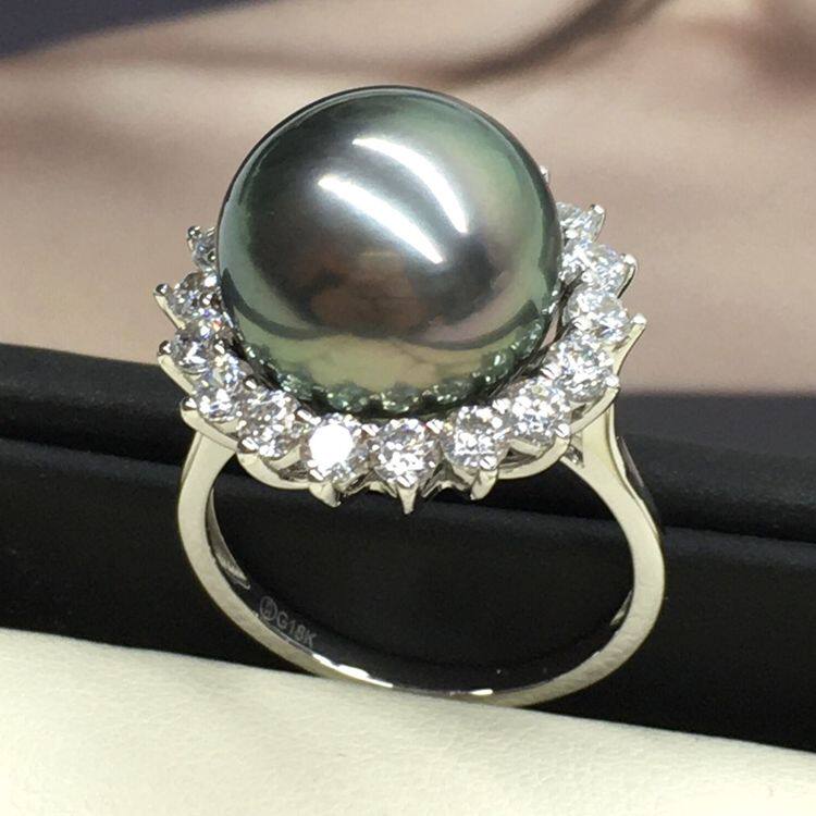 大溪地黑珍珠戒指18k金正圆形12-13mm孔雀绿色海水珠太阳花款定制