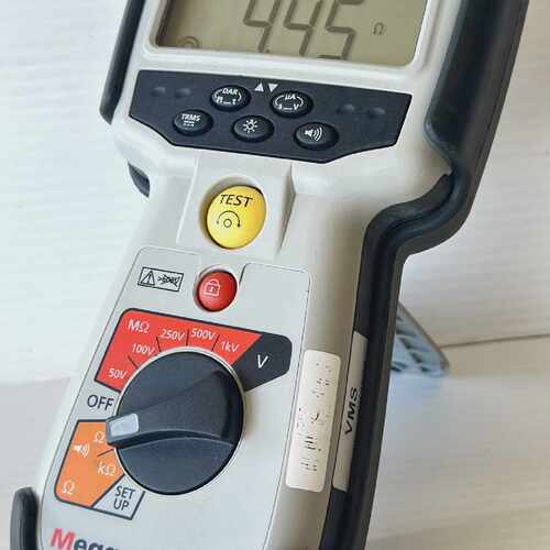 Megger MIT410 Insulation  Continuity Tester 50V1000V CATIV *
