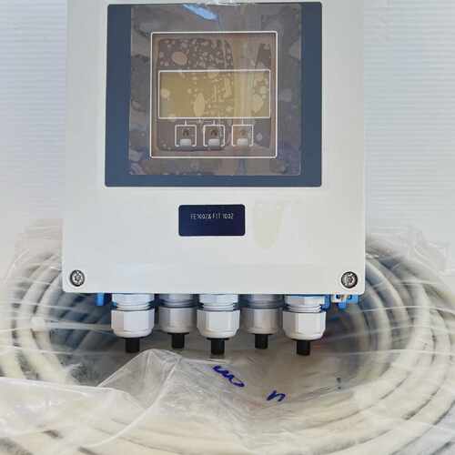 Endress Promag 400 5W4C2F3XT20 Flow Meter Remote Display Tra