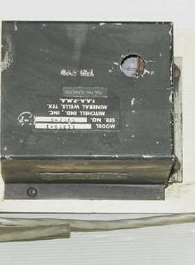 Mitchell 1C3591 Autopilot Gyro  1B405 amplifier ex 71 Aztec