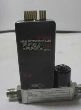 BROOKS 5850TR  02 SLPM GAS O2  MASS FLOW CONTROLLER