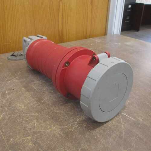 Leviton连接器4100C7W100A480V3Ph*划痕*二手
