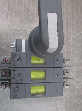 ABB可熔断开连接开关OS100GJ03100A600V3P380A熔断器二手