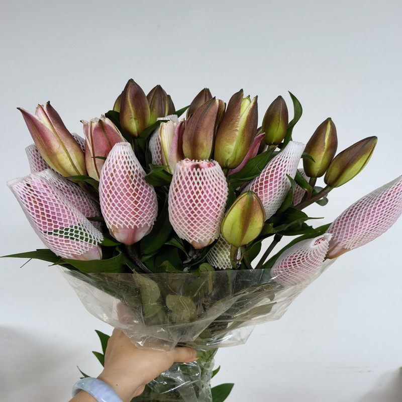 粉色重瓣多头香水百合花耐养水培花情人节生日办公室插花鲜花速递