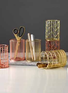 创意北欧ins办公桌面铁艺笔筒电镀金属简约圆形收纳桶颜值文具高