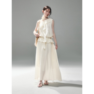 有耳uare原创设计 光的来意 斜肩荷叶边收腰连衣裙 送花朵飘带