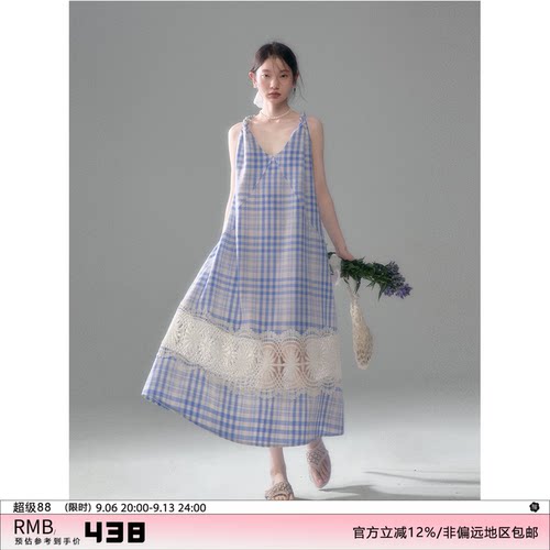 有耳uare蓝白格蕾丝吊带连衣裙