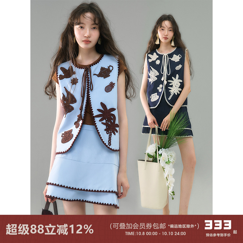 有耳uare飞鸟海鱼绣花马甲套装