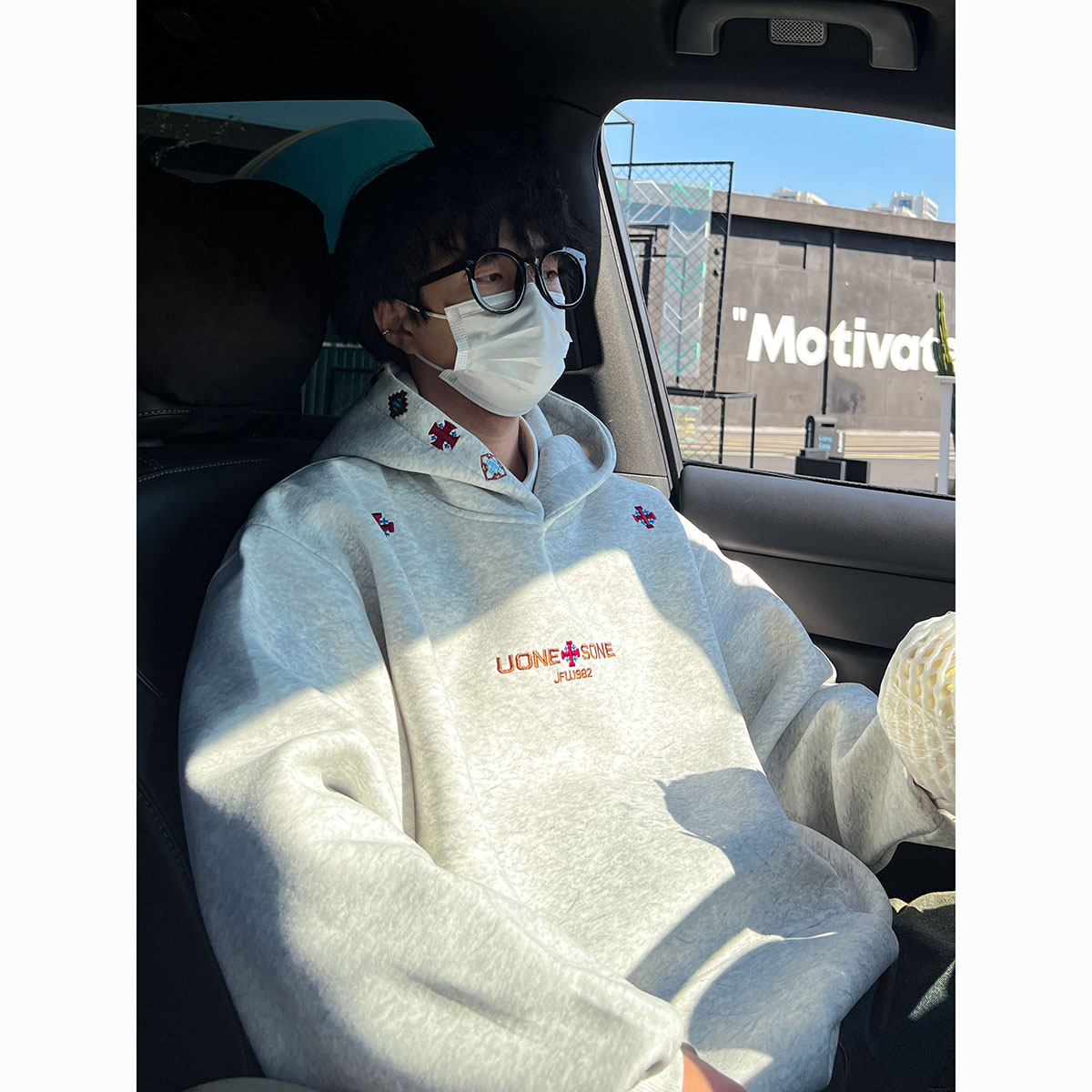 冬季加绒加厚连帽卫衣男士潮牌潮流美式做旧英文刺绣情侣秋冬外套