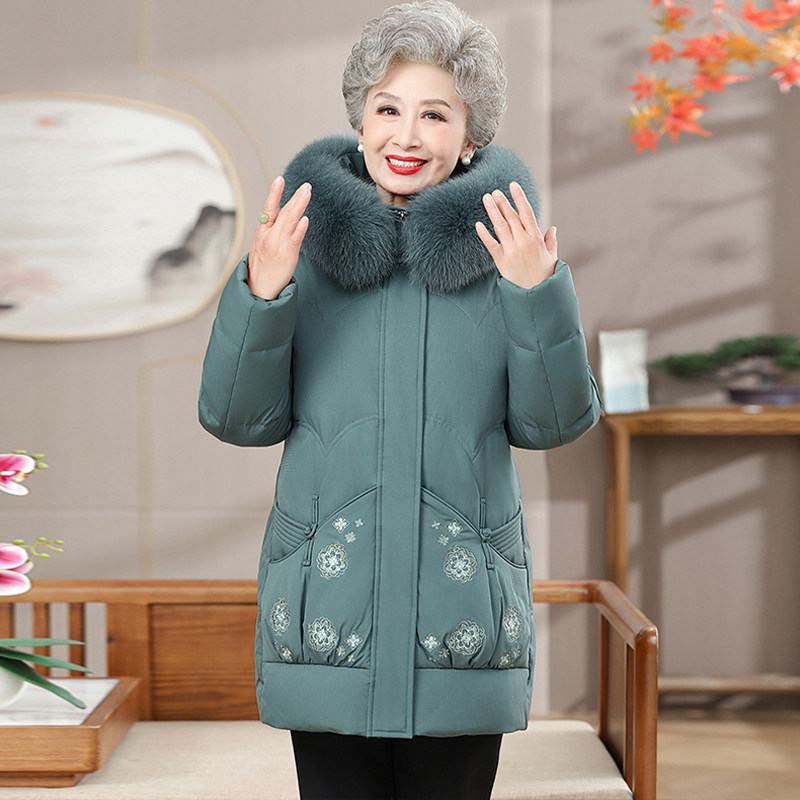 中老年女装长款羽绒服大毛领刺绣花朵保暖外套气质款