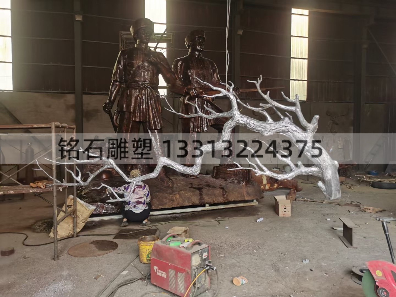 不锈钢雕塑树枝 树木造型景观 金属做的枯木树造型雕塑