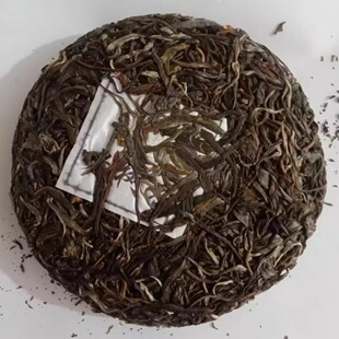 老树嫩芽生饼普洱茶饼单株叶生茶饼