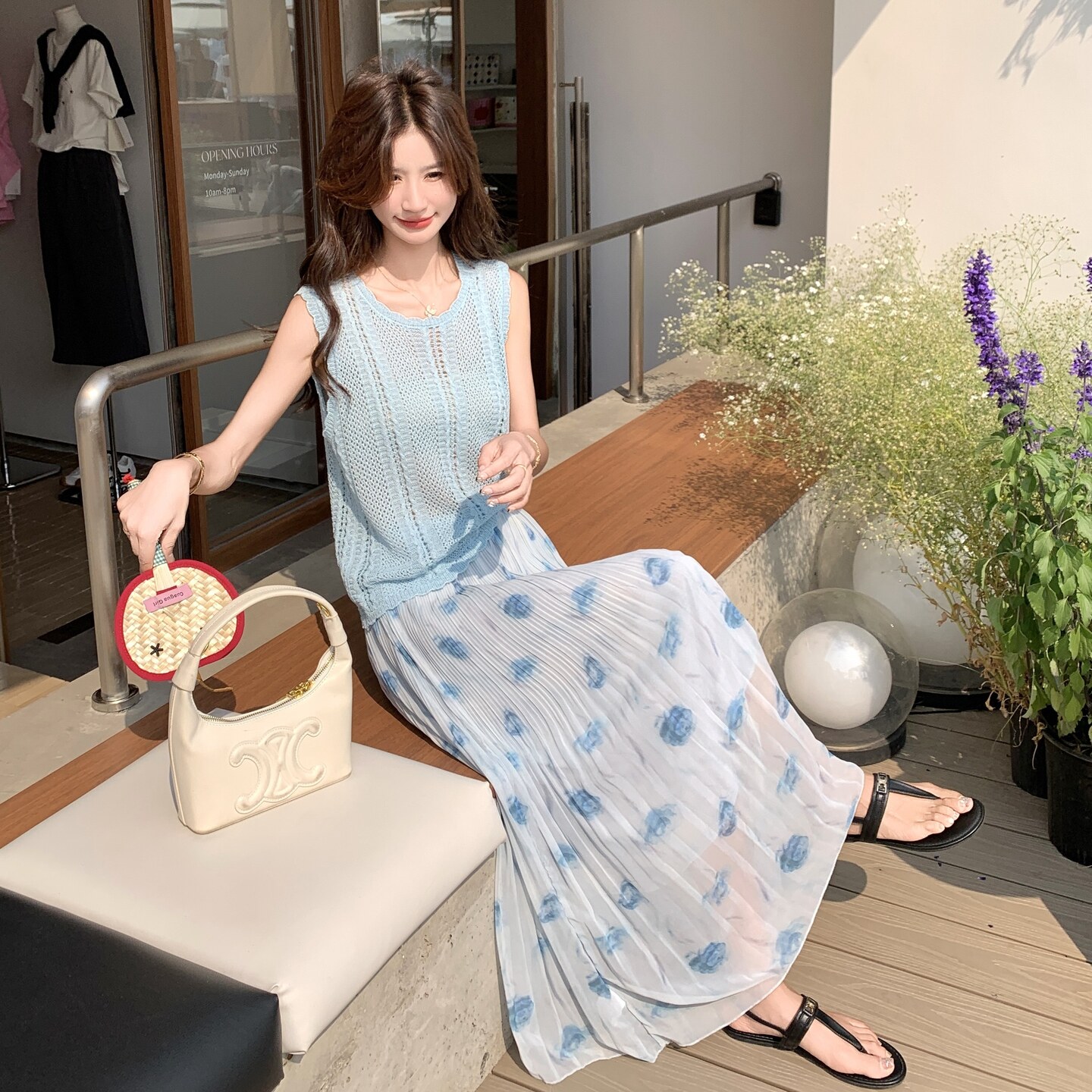 夏季温柔风针织马甲碎花百褶套装