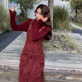 复古红色背带连衣裙女2025秋季 高级感气质收腰显瘦两件套裙子 新款