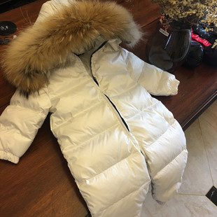 2025新款婴幼儿男童女宝宝加厚保暖防寒服哈衣真毛领连体衣羽绒服