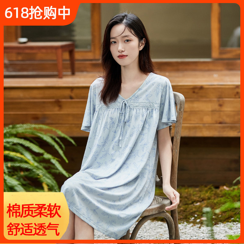 顶呱呱女士V领花边睡裙2025新款