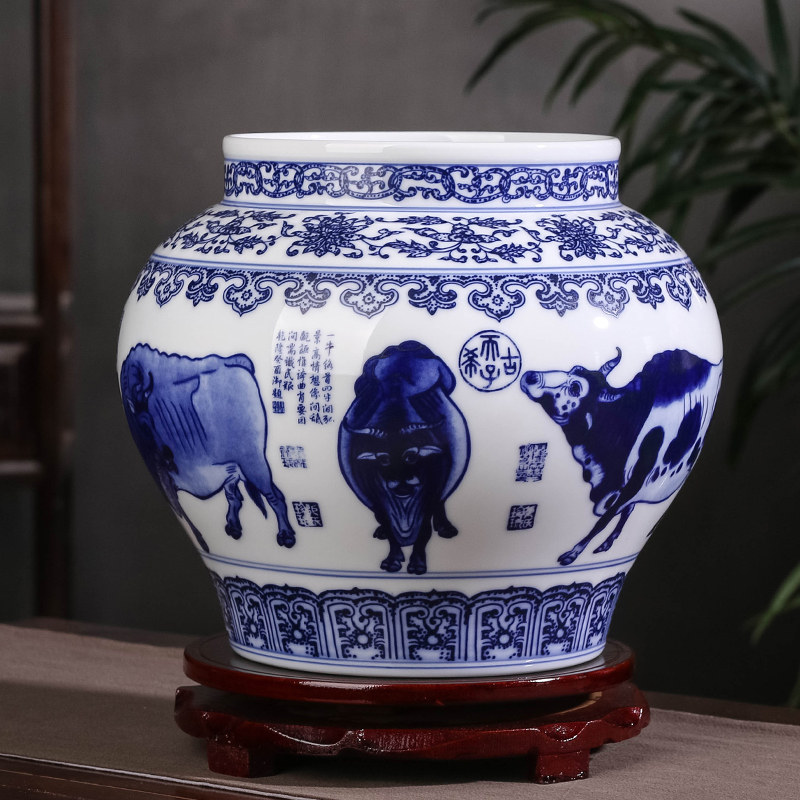 景德镇陶瓷花瓶摆件客厅手工仿古青花五牛献瑞罐新中式家居装饰品
