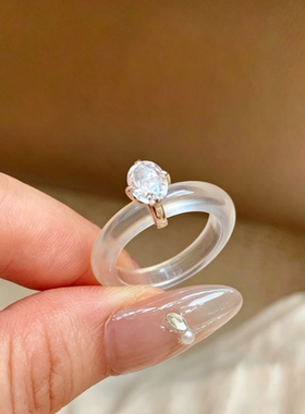 冰透白玉髓蛋面钻戒简约素圈指环