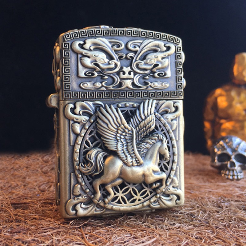 食肉者马上飞跃黄铜煤油打火机