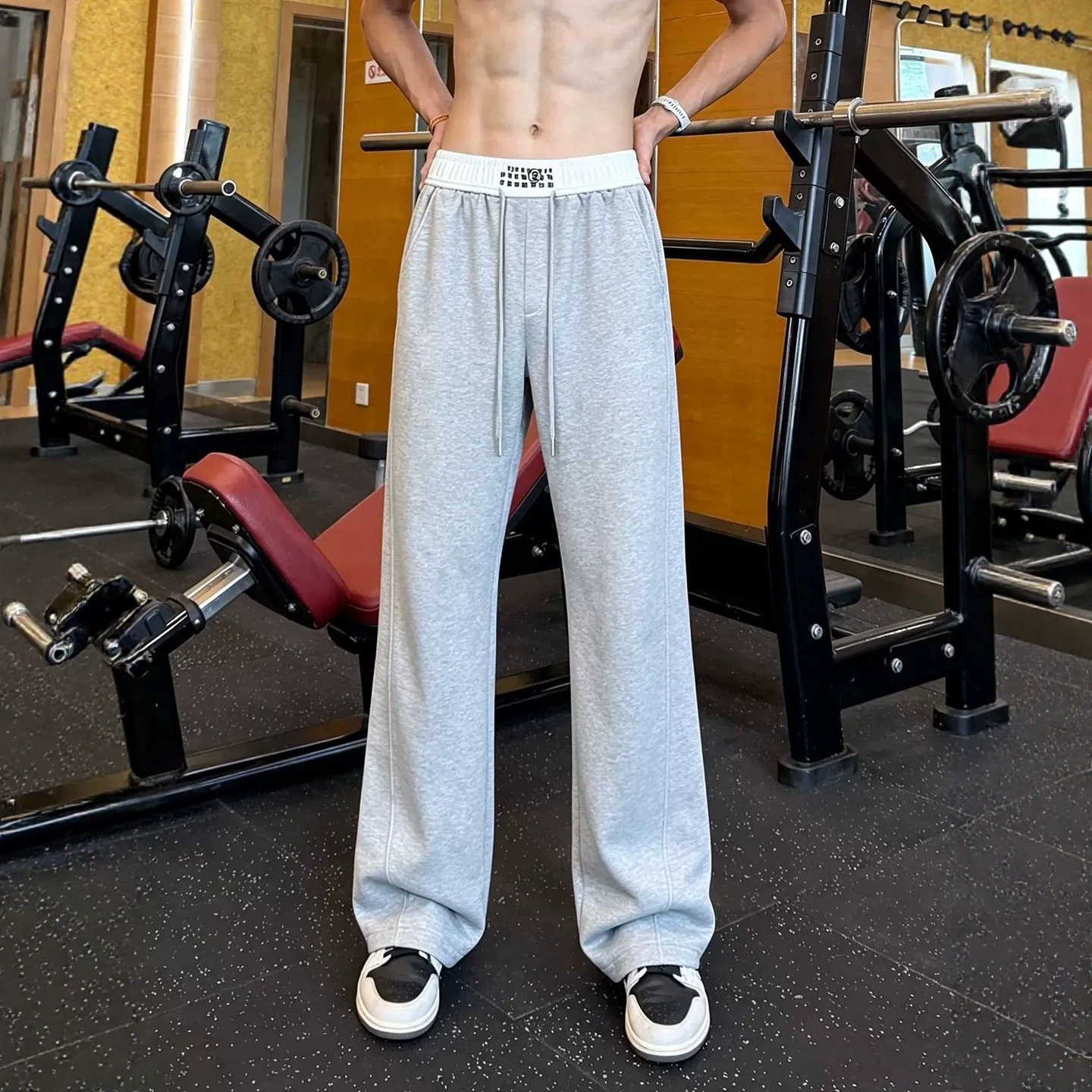 白花灰垂感运动卫裤男秋季美式重磅休闲弯刀裤cleanfit直筒微喇裤