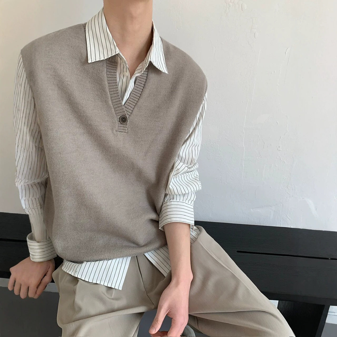 叠穿层次 复古学院风针织马甲男女同款纯色中性风套头无袖背心秋