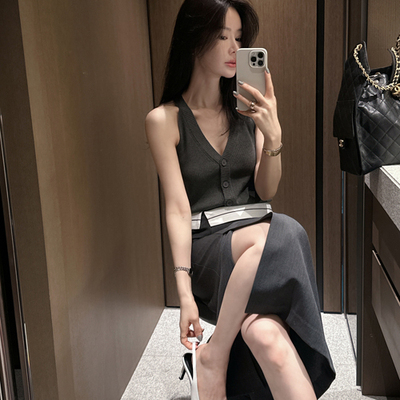 Partysu 韩国进口 官网直邮 2025夏    Kons 修身吊带针织衫