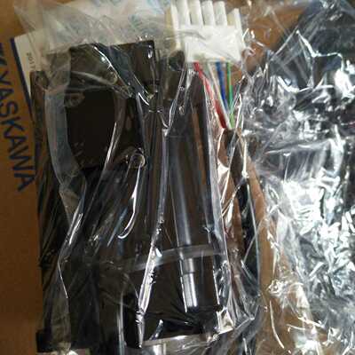 议价SGMAH-01AAA4CH安川电机全新原装质保一年，欢迎进店议价，包