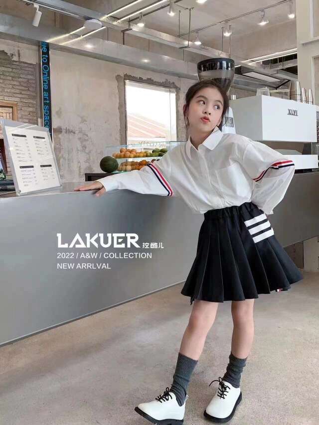 whyd bora波拉波拉韩国童装2022秋女中大童可亲子百褶半身裙