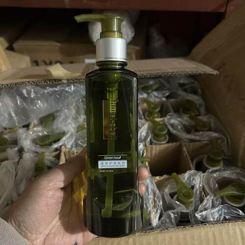 麦蒂绿茶弹力造型啫喱水