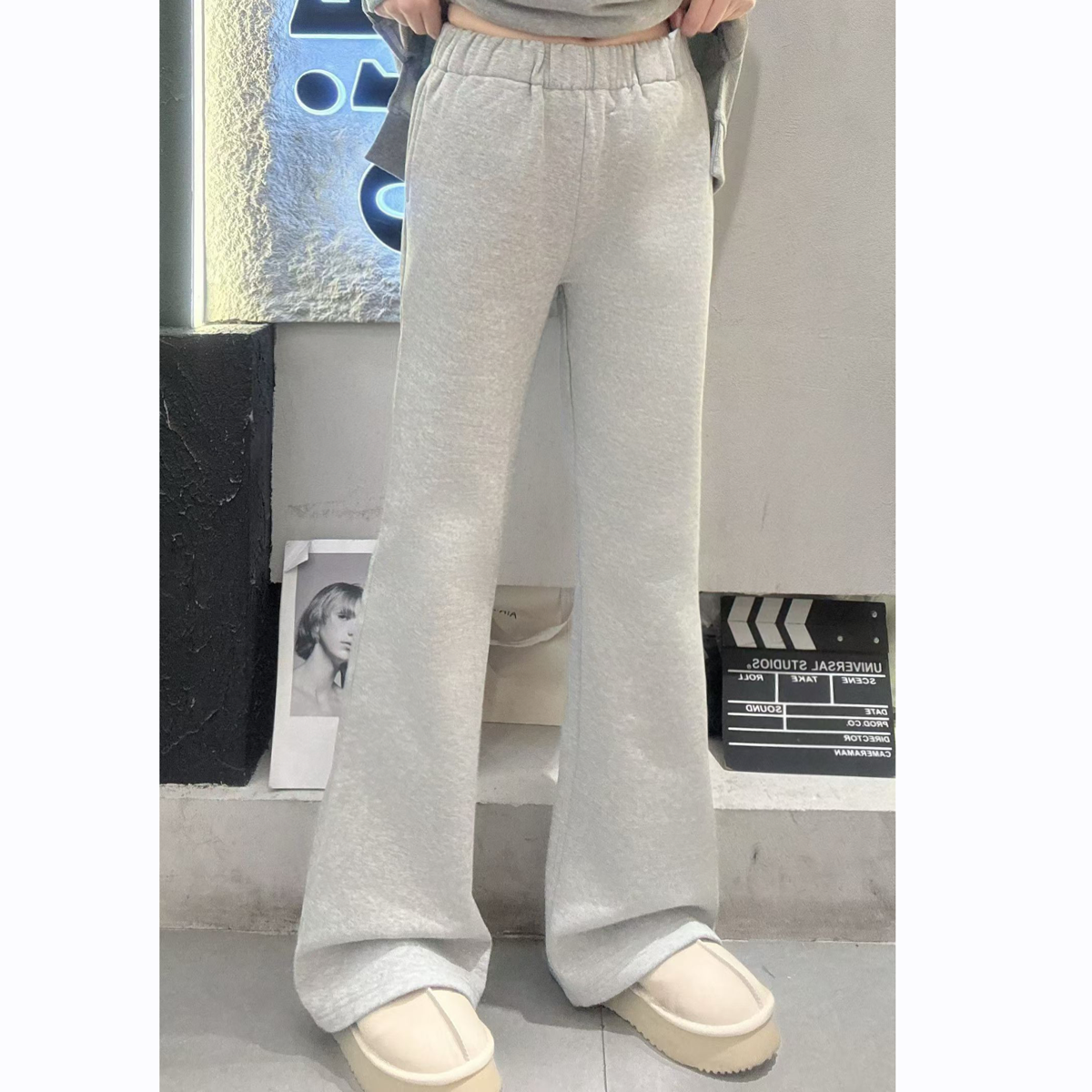 欧洲站秋冬新款休闲洋气修身加厚加绒微喇休闲裤卫裤女三色,女装/女士精品,棉裤/羽绒裤,淘宝优惠券,粉丝福利购,淘宝优惠卷