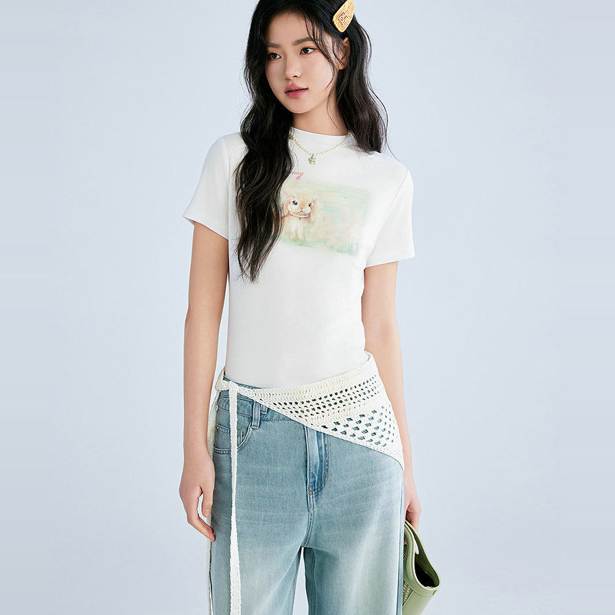 【商场同款】2025夏季小高领纯欲油画兔图案修身短袖T恤C1CNF2205