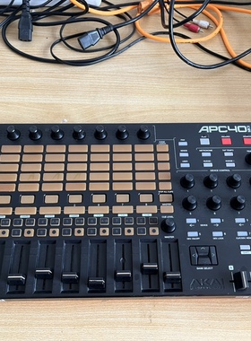 AKAI APC40MK2功能全好 正常使用