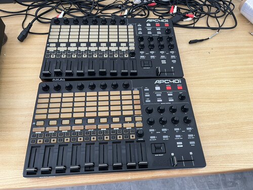 AKAI 雅佳APC40MK2 VJ控台 2个  酒吧大屏 视频控制器